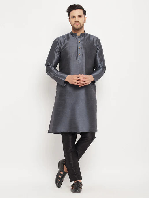 MEN'S GREY COTTON SILK BLEND KURTA AND BLACK PANT STYLE PYJAMA SET