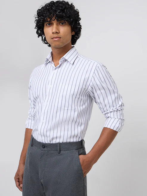 BHAYLA'S WHITE STRIPED SLIM-FIT SHIRT